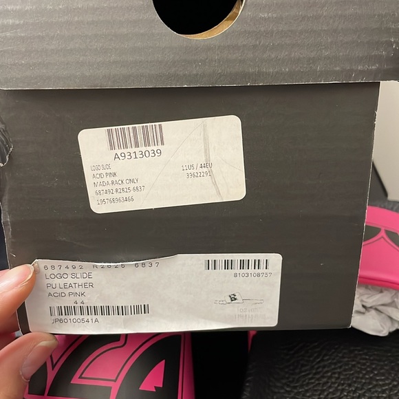 Alexander McQueen MCQ Pool Slides - Hot pink